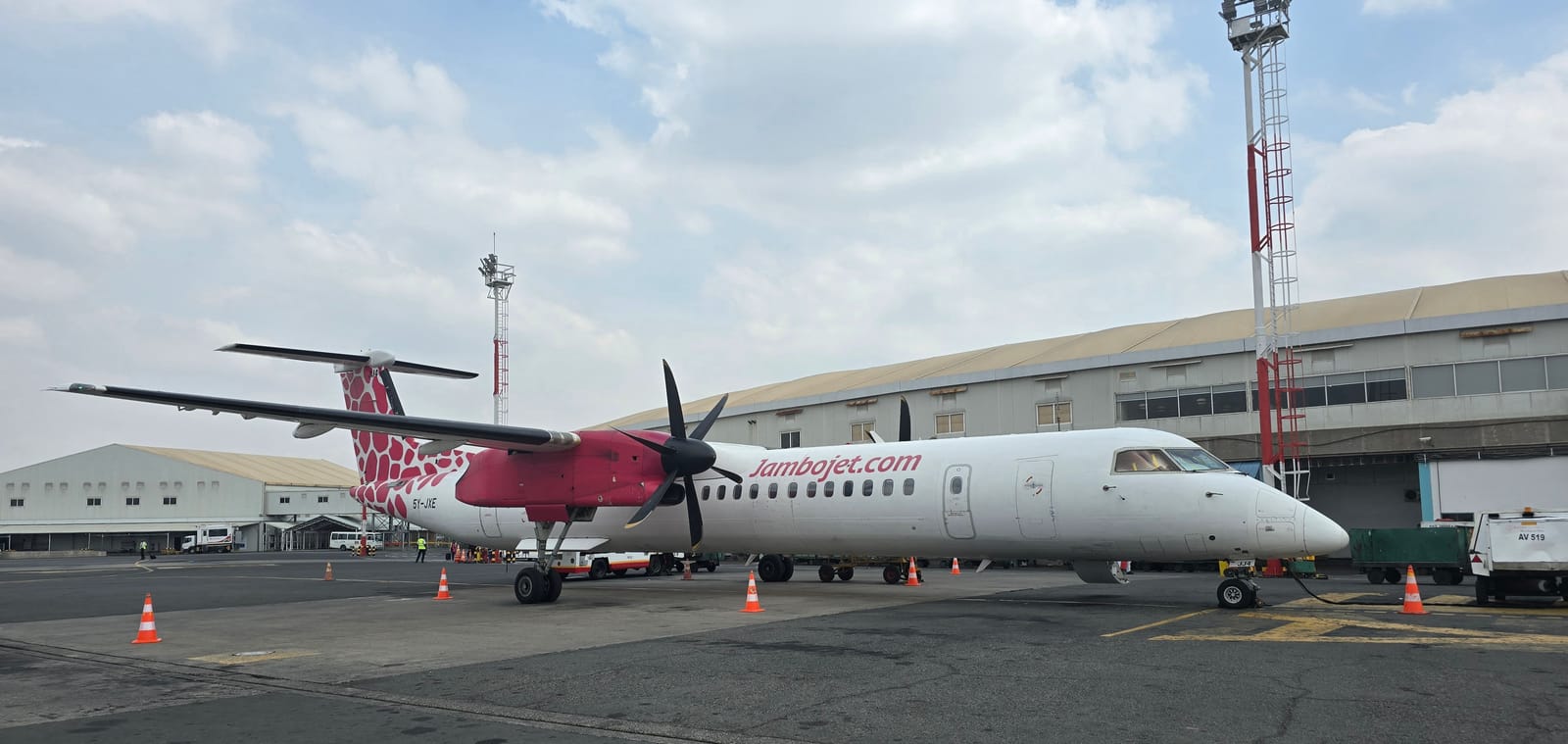 File photo: a Jambojet aircraft (registration 5Y-JXE) at Jomo Kenyatta International Airport, Nairobi, in August 2025. It is not the relaunch flight to Entebbe.